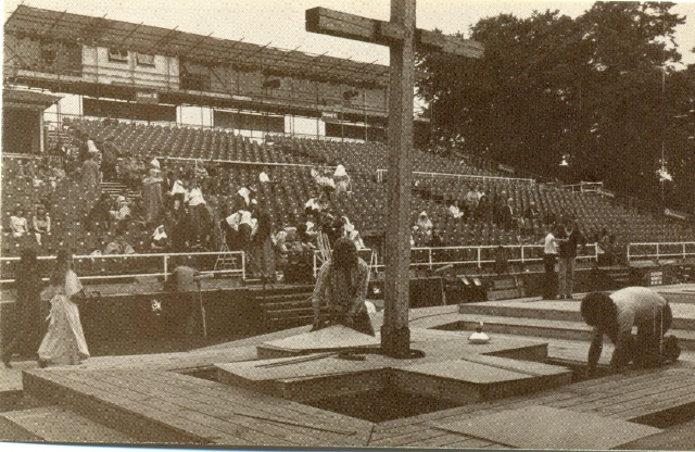 1980 building stage